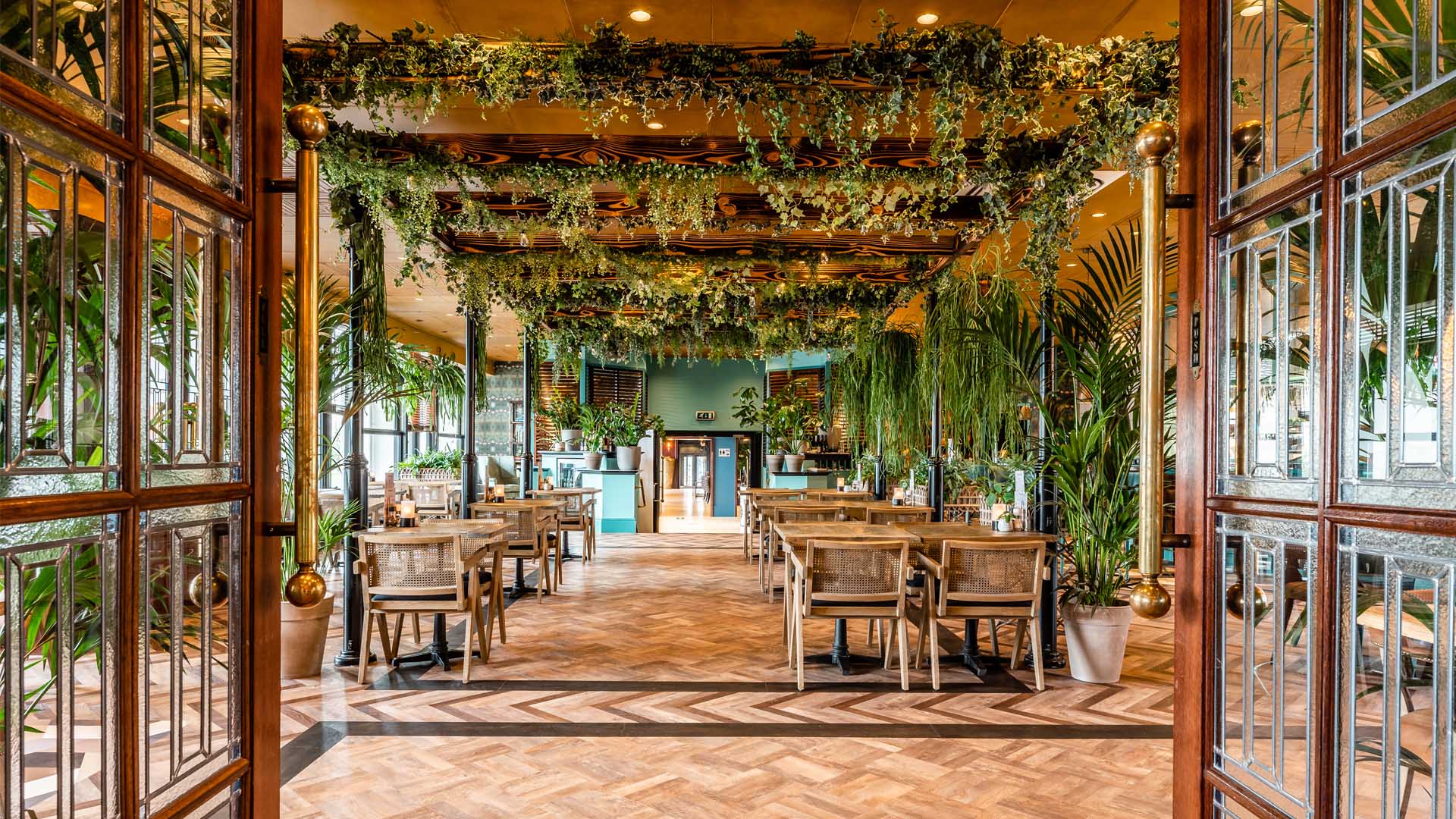 Restaurant Perron 5 - header.jpg