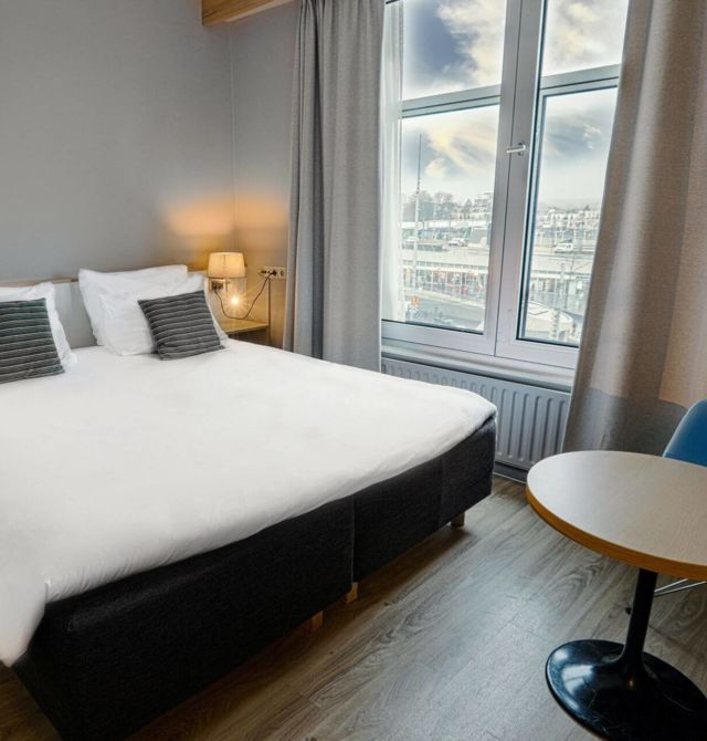 double-room-with-shower.jpg